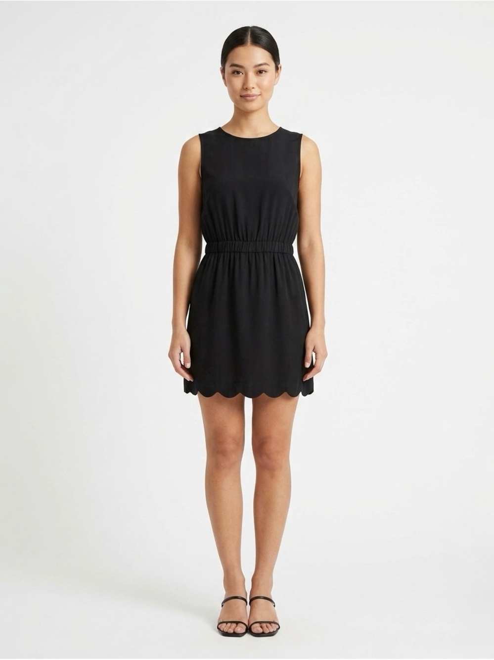 [Bycorpus] Scalloped Black Dress